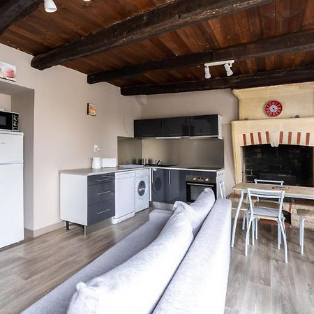 Laconciergeriejonzac, Residence Georgeon Exteriér fotografie